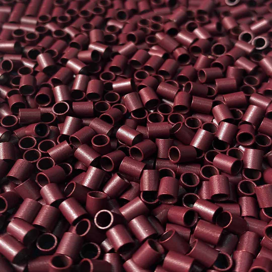 Miedziane tulejki do przedłużania włosów