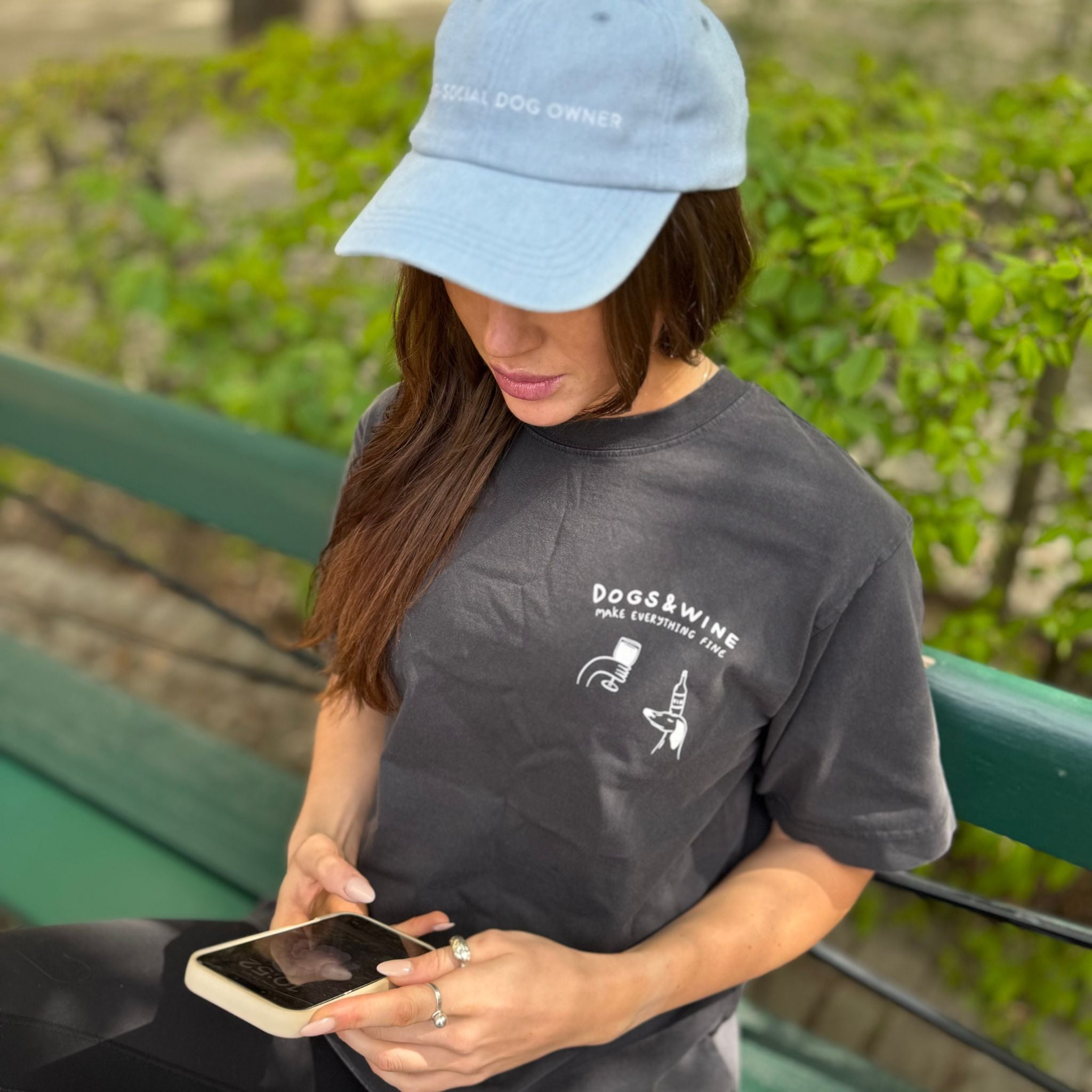 Vintage Black T-shirt - Dogs & Wine Make Everything Fine