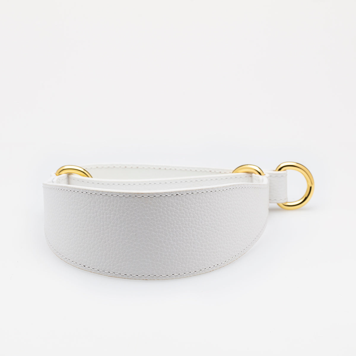 White Dog Martingale Wide