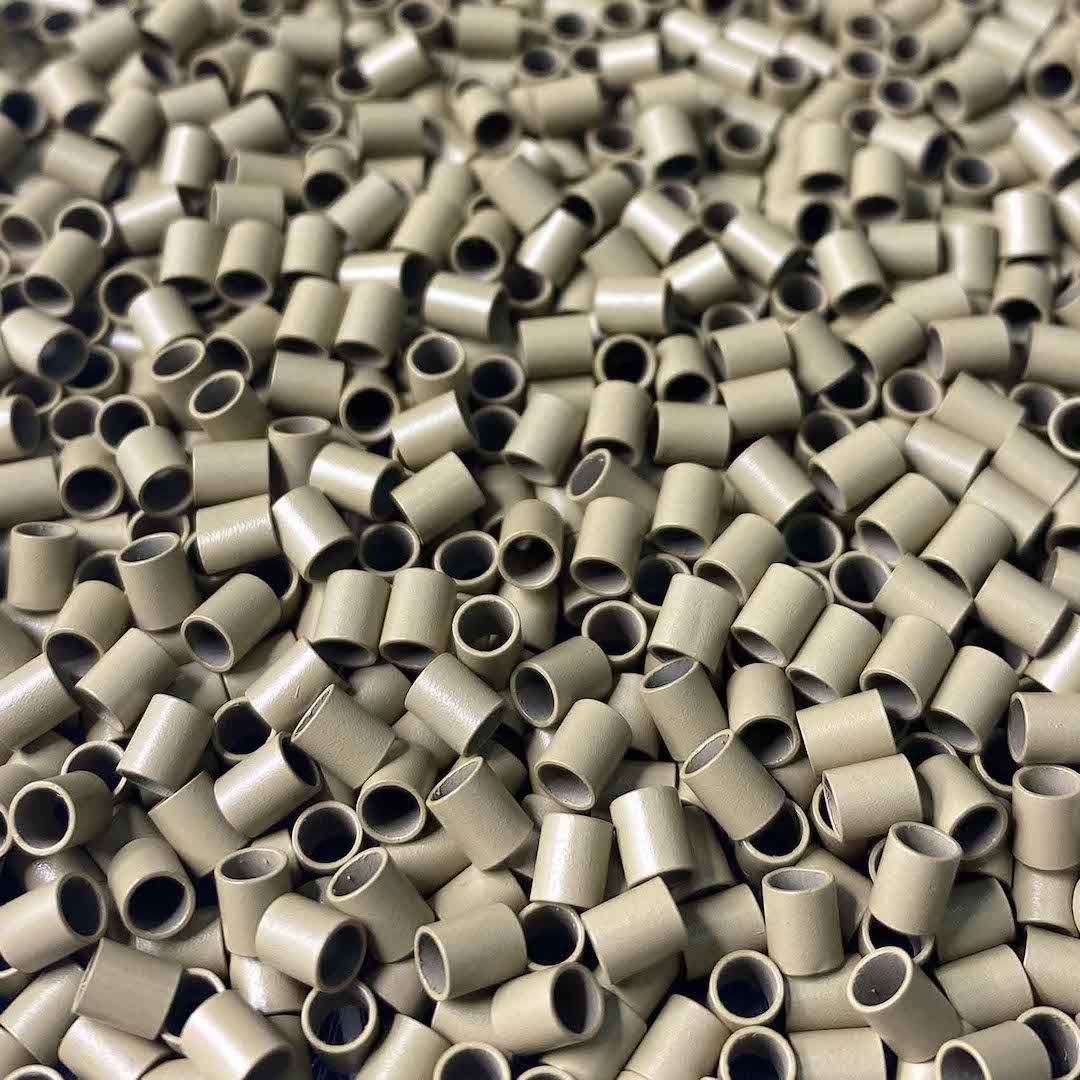 Miedziane tulejki do przedłużania włosów